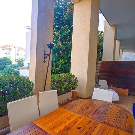 Duplex White Pei By Hello Apartamento